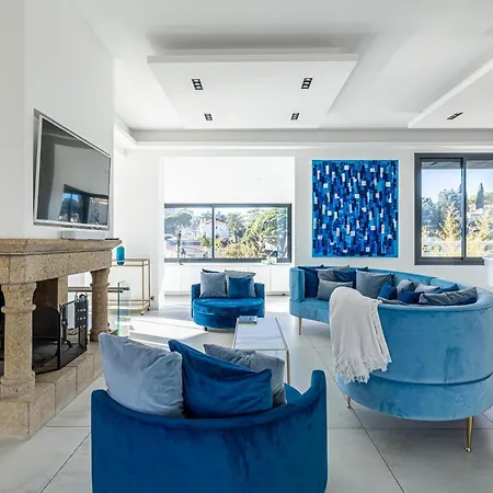 Villa Luxurious With Heated Pool 6br-12p -