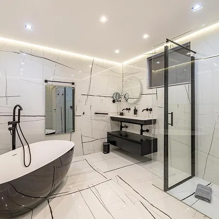 Luxurious With Heated Pool 6br-12p - *